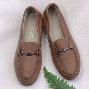Munro American Brown Leather Driving Loafers